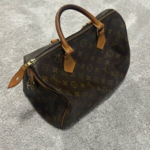 Louis Vuitton Bag - like new